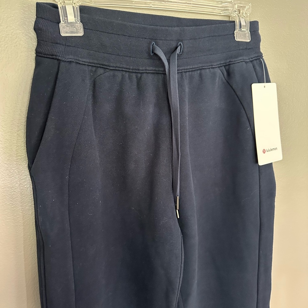 NEW Lululemon Navy High Rise Scuba Joggers